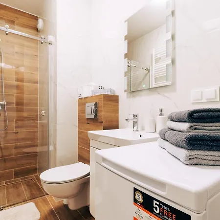 Marbud 2 Przy Aquaparku Reda * רומיה